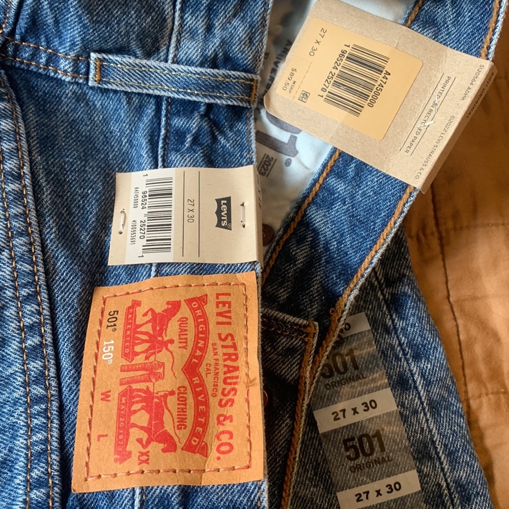 Women’s LEVIS new with tags - Picture 6 of 9